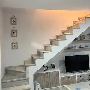 180 Ideal Apartamento Con Patio San Bernardo 2 Sevilla